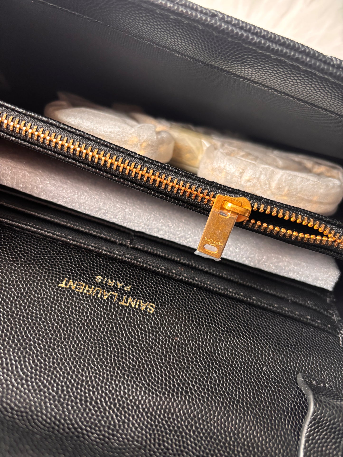 women's crossbody wallet